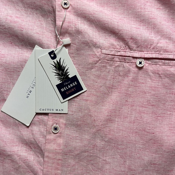 Cactus Man short sleeve mens button down in pink size medium - Picture 5 of 8